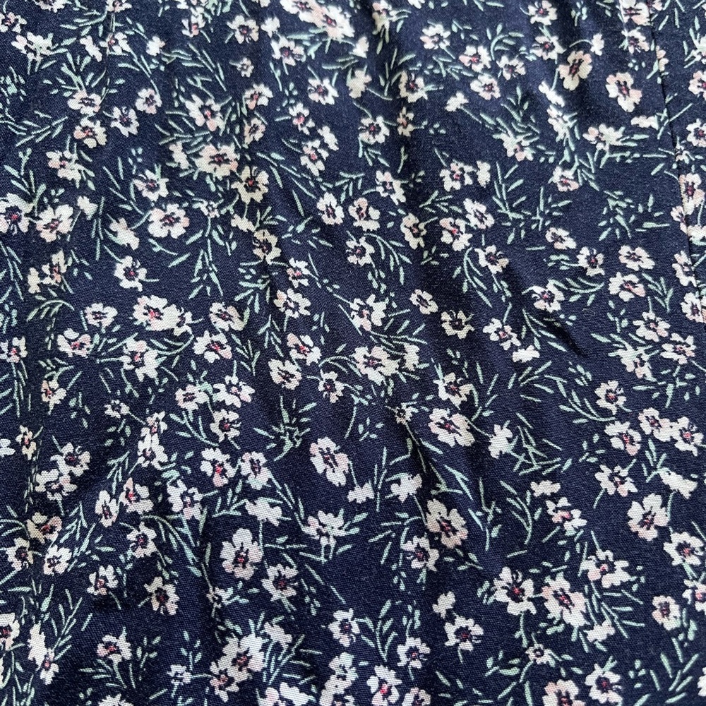 Romper - Picture 2 of 4